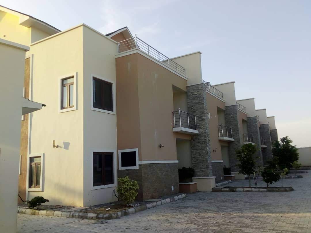 WhatsApp Image 2026-03-19 at 16.01.47